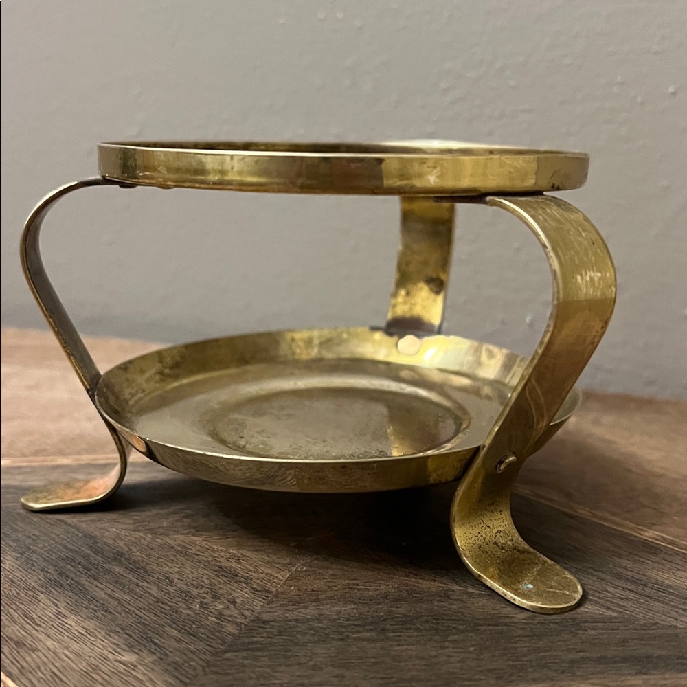 Gold pedestal candle holder - Picture 7 of 7